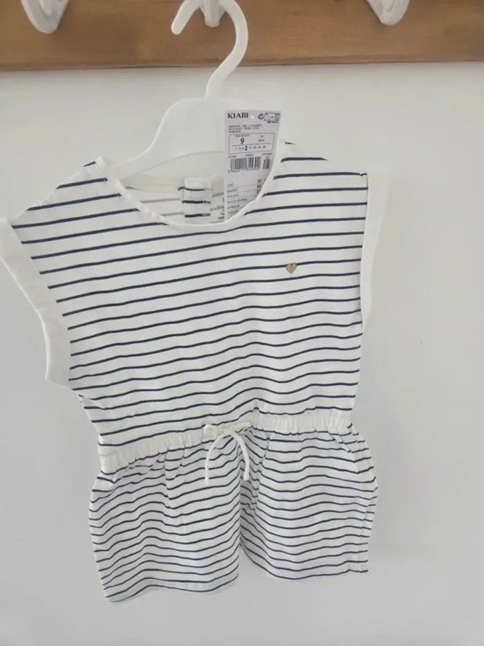 Robe 9m neuf avec étiquette - photo numéro 2