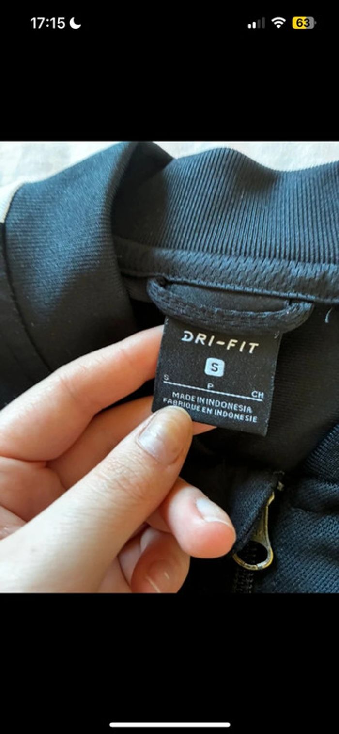 Veste Nike taille S - photo numéro 6