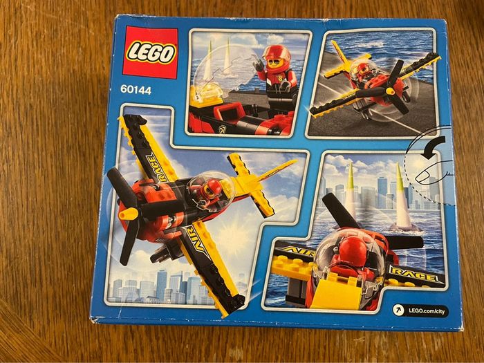 Boîte lego city 60144 Neuve - photo numéro 2