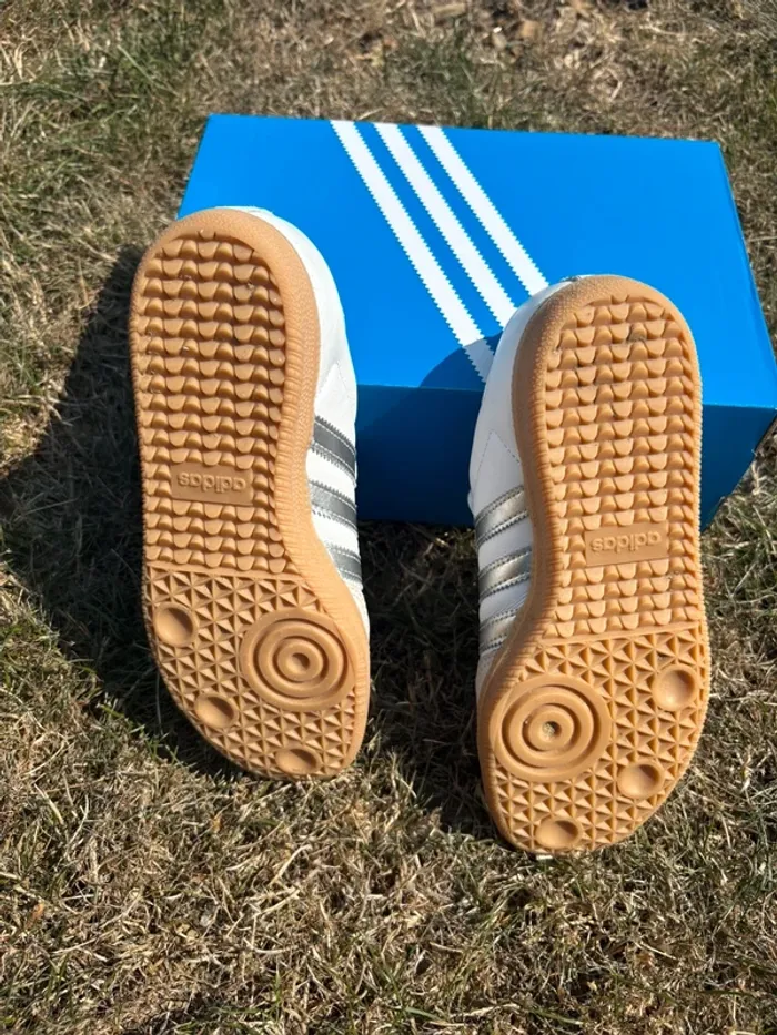 Adidas samba blanche et argent grise 37 1/3 - photo numéro 6