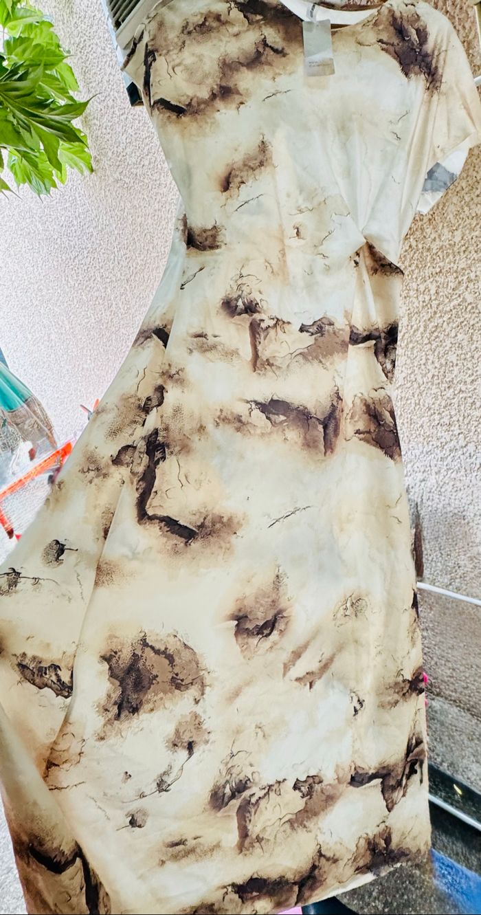 Robe longue, neuf 🌺🌸 Taille L/XL - photo numéro 2