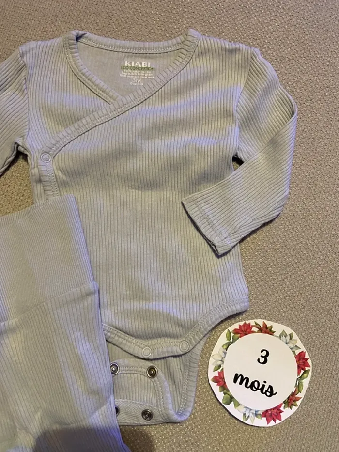 Ensemble body et pantalon Kiabi 3 mois - photo numéro 2