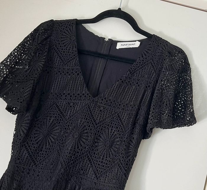 Robe brodée style patineuse taille XS-S - photo numéro 4
