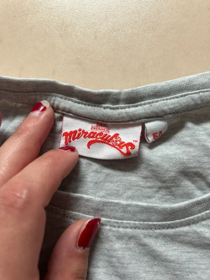 Pyjama 2 pièce miraculous taille 6 ans - photo numéro 4