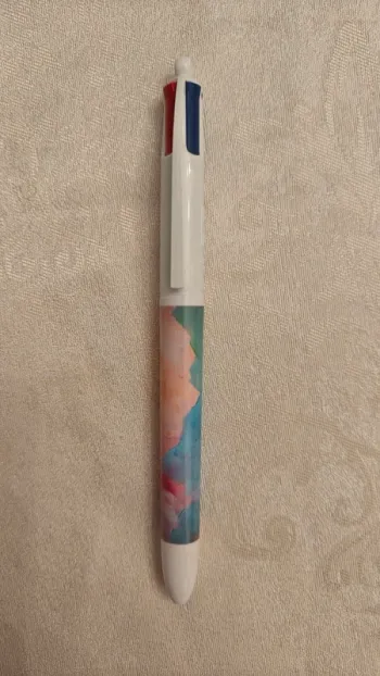 Stylo Bic 4 couleurs Édition Limitée Cultura NEUF