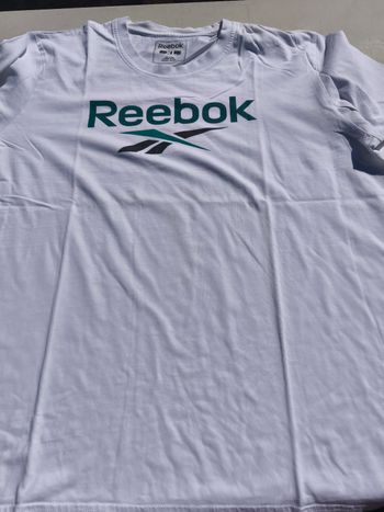 Tee shirt