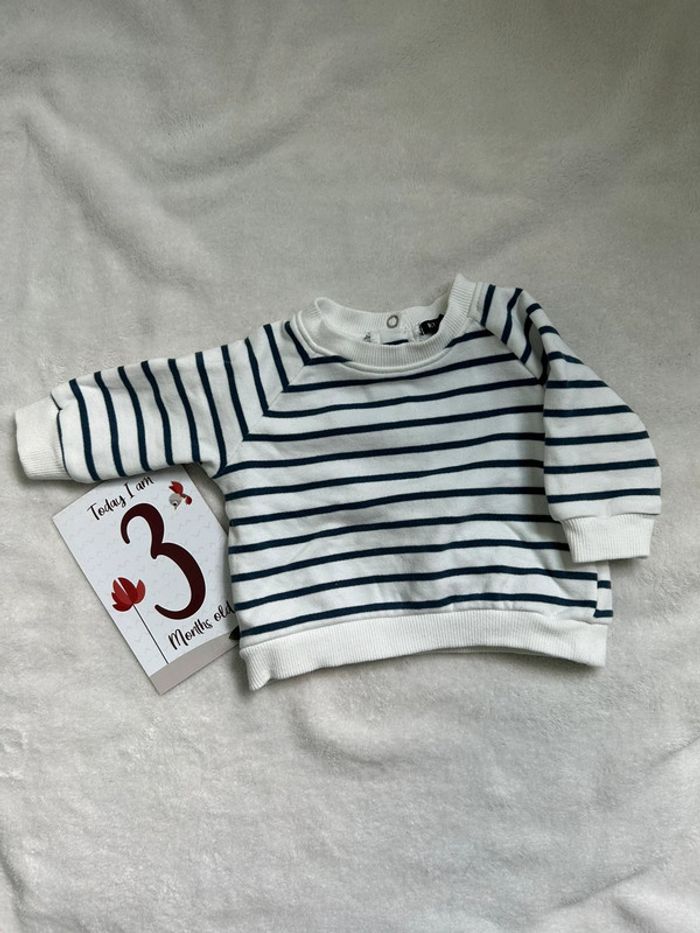 Pull bébé