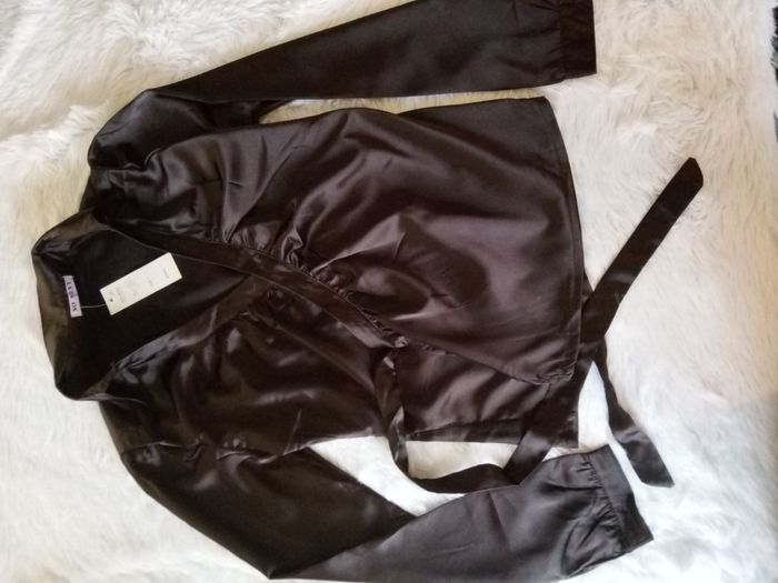 Chemisier cache coeur marron satiné Taille 38 Neuf