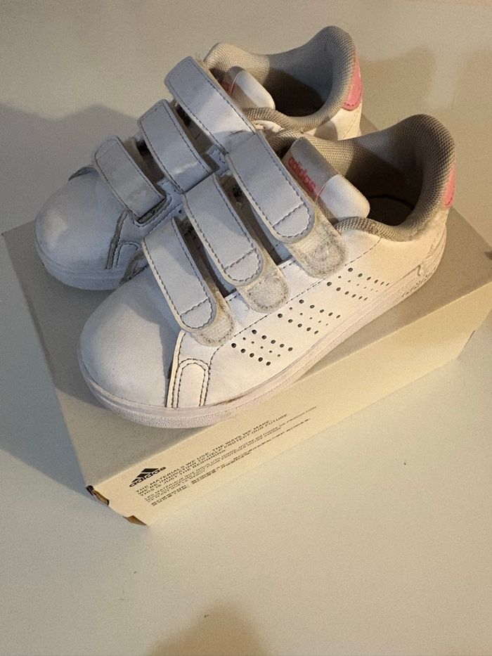 Baskets Adidas fille blanches et roses – taille 28, bon état ! - photo numéro 4