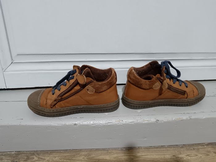 2 paires de chaussures, taille 29 - photo numéro 3