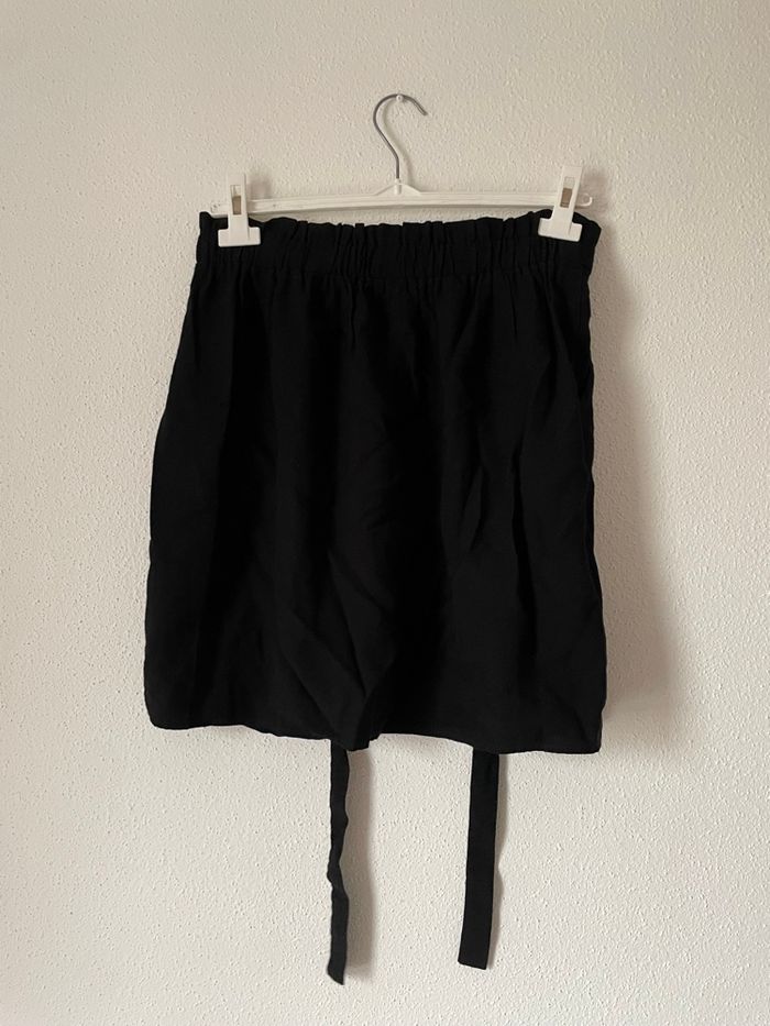 mini jupe noire femme - photo numéro 2