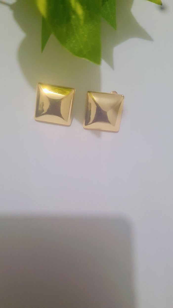 Boucle d'oreilles légère - photo numéro 6