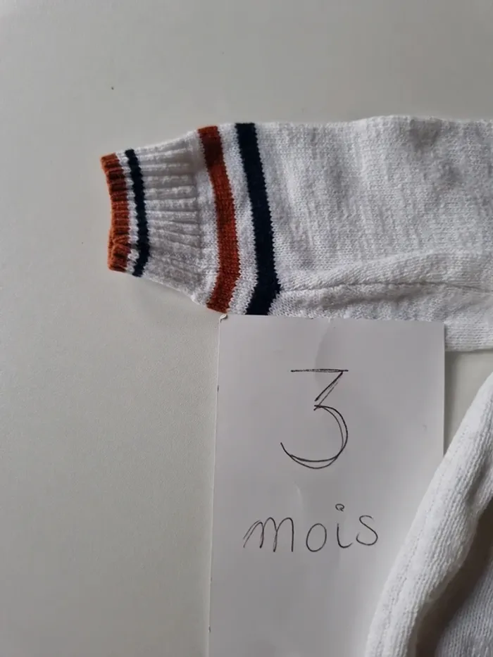Pull 3 mois - photo numéro 3