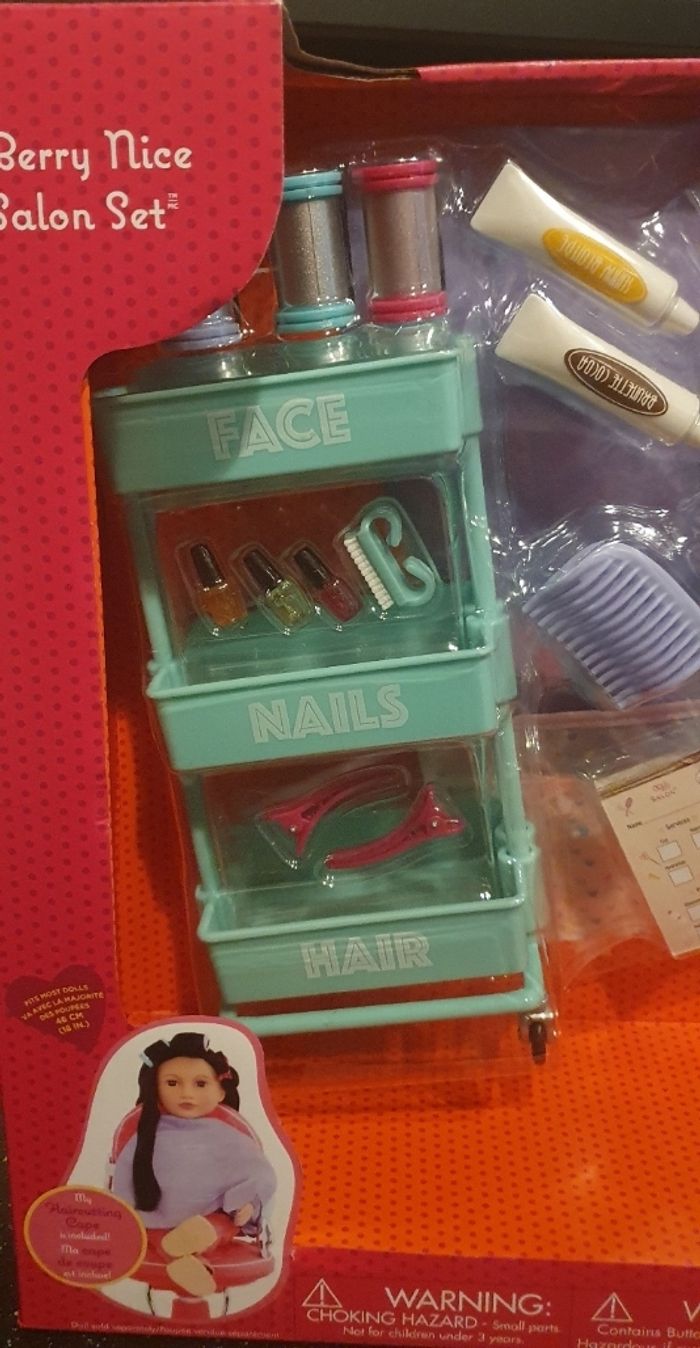 Coffret set de coiffure  neuf  jamais  ouvert  3+ - photo numéro 2