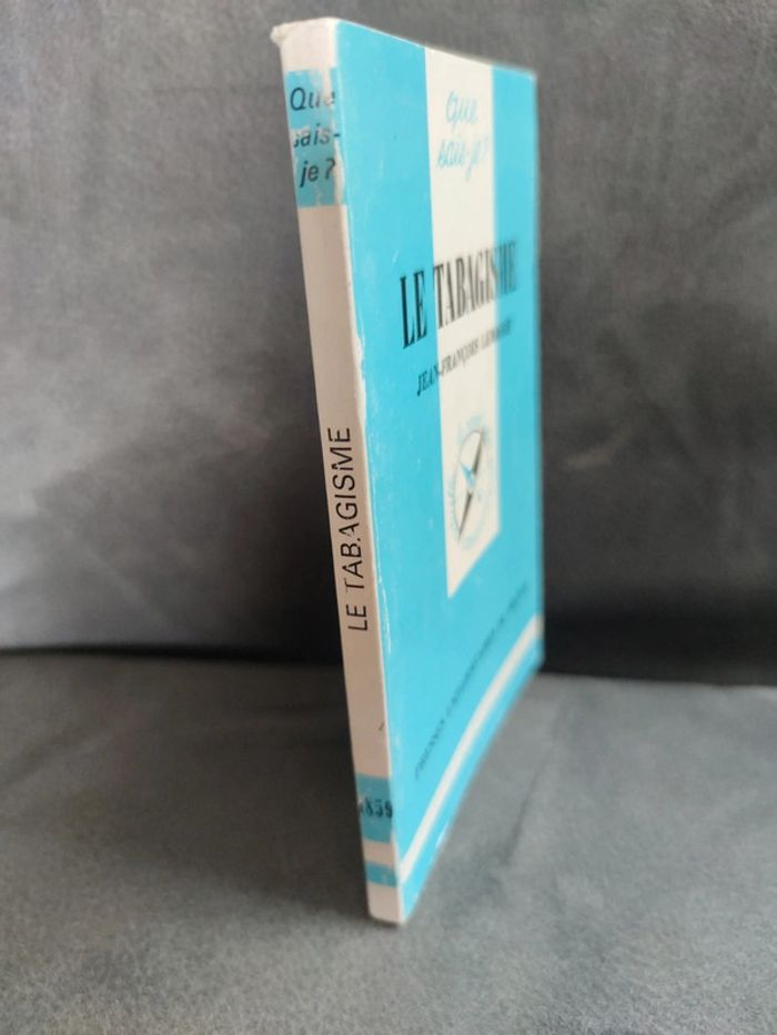 Livre vintage sur le tabac université de France - photo numéro 3
