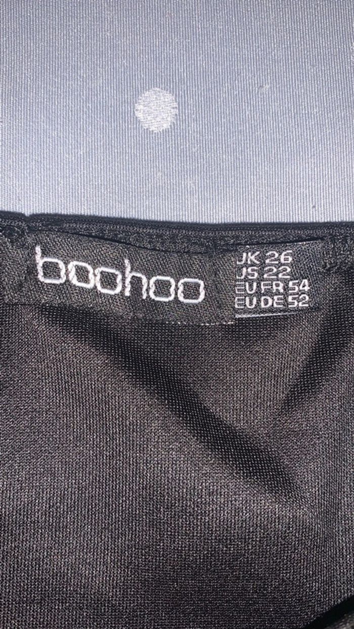 Robe cocktail boohoo taille 52/54 décolleté bardo original et bas en pointe mesure dans descriptif - photo numéro 5