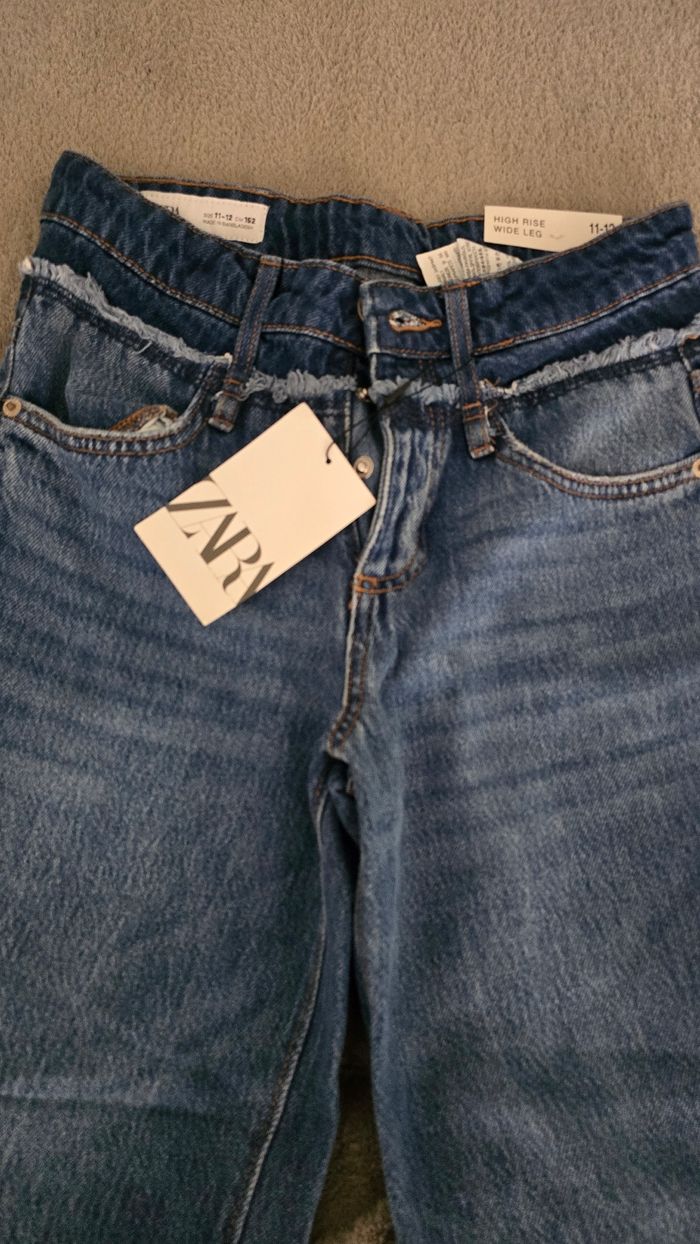 NEUF (non porté) superbe jeans wide leg 12ans fille - photo numéro 3