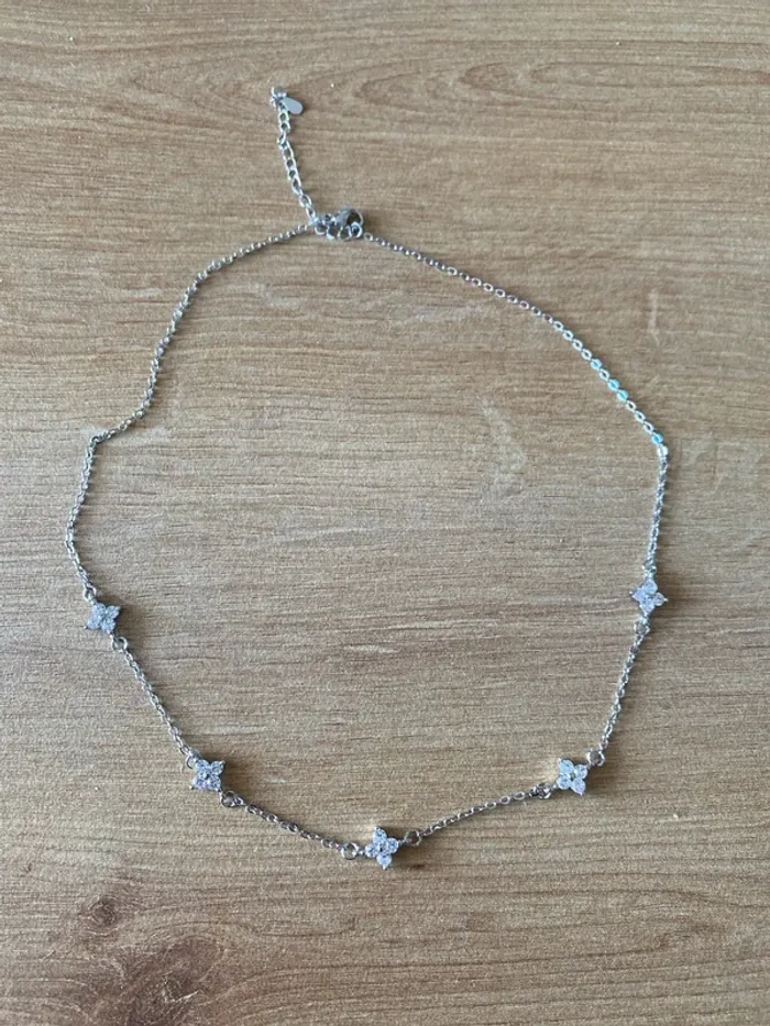 Collier argenté