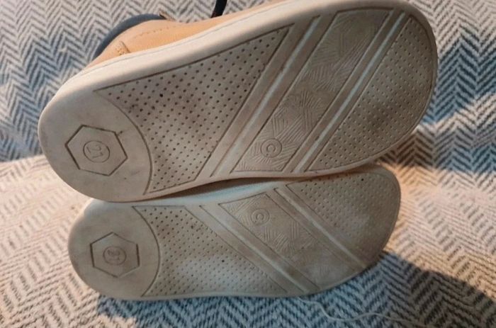 Chaussures Montante 21 - photo numéro 5