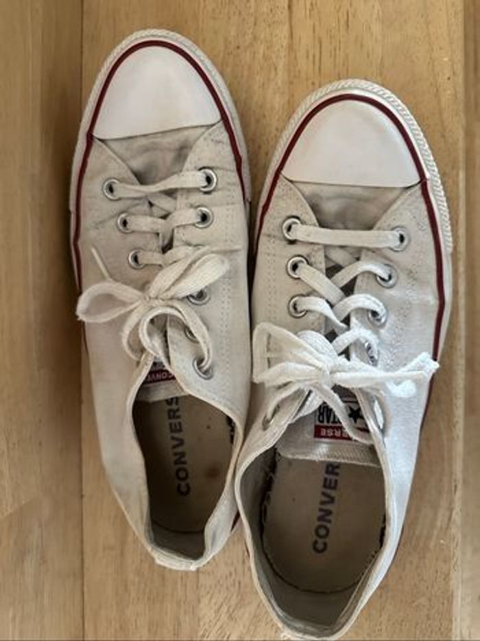 Converses basses taille 41.5 - photo numéro 2