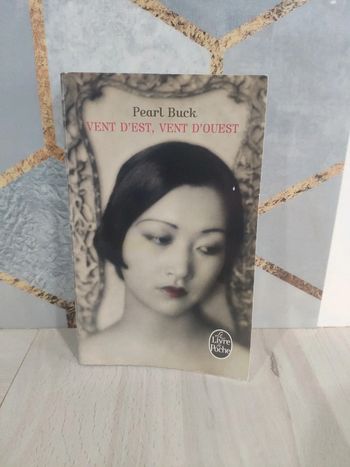 Livre poche vent d'est vent d'ouest Pearl Buck