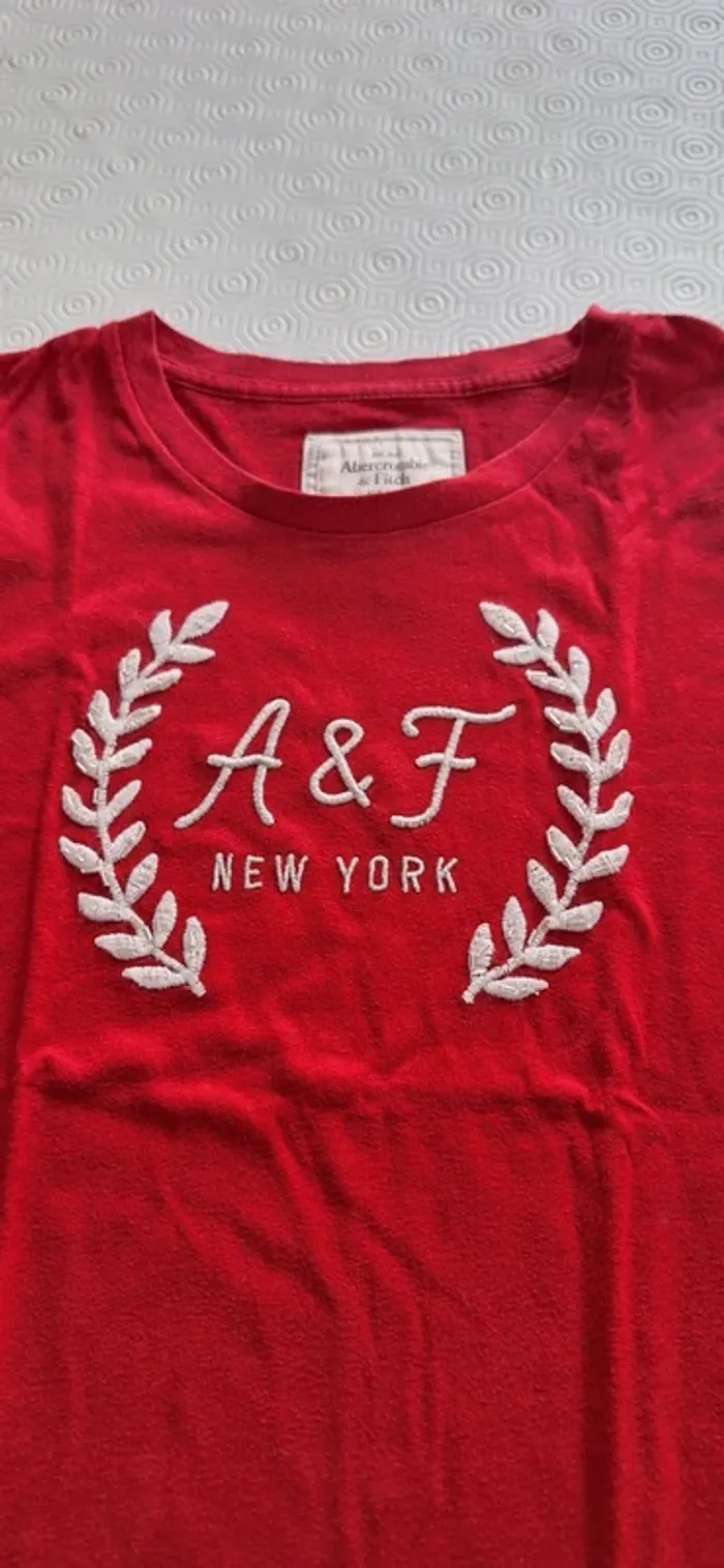 Tee shirt Abercrombie and fitch - photo numéro 2