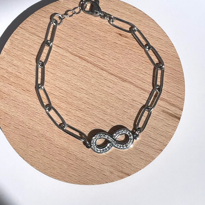 Bracelet Infini et strass an acier inoxydable (chirurgical) argenté et hypoallergénique - photo numéro 4