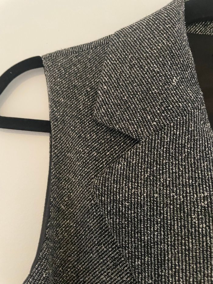 Robe tailleur sans manches - photo numéro 6