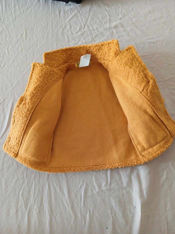 Manteau 6 mois - photo numéro 2