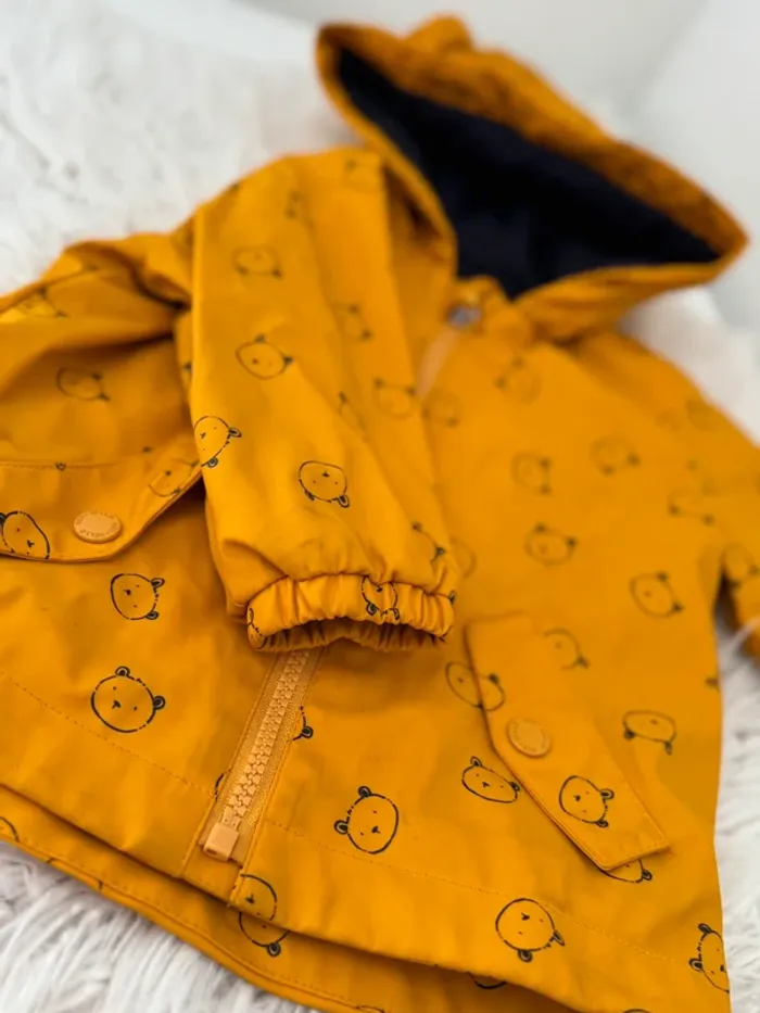 Veste imperméable jaune Kiabi 18 mois - photo numéro 2