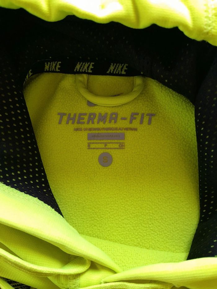 Beau sweat capuche  hoodies Nike jaune fluo - photo numéro 2