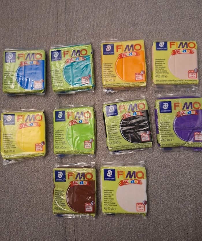 Lot de 10 pâtes FiMo Kids