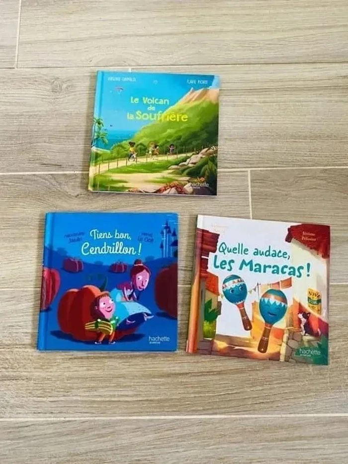 Lot 3 petits livres enfant hachette jeunesse 3 états