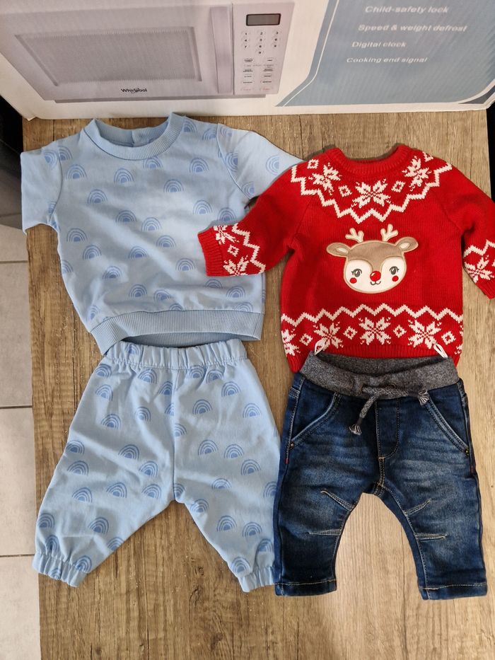 4 tenu bébé - photo numéro 3