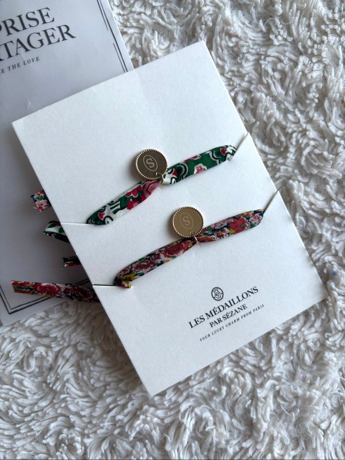 Bracelets en tissu avec médaillon doré Sézane - photo numéro 3