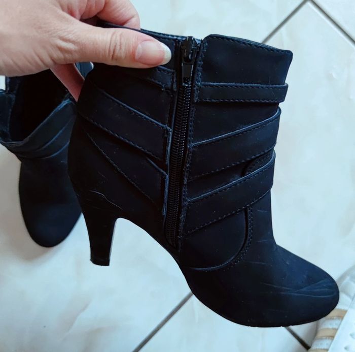 Bottines noires - photo numéro 3