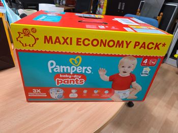 1 carton pampers baby dry pants T4