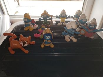 Lot de 10 petites figurines de schtroumpfs