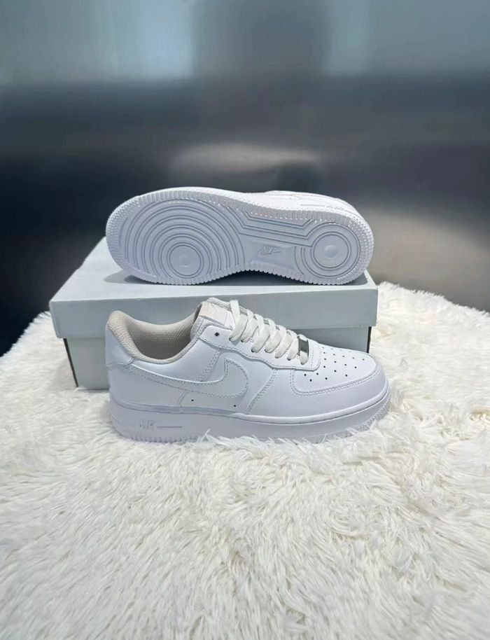 Nike Air Force 1 - photo numéro 3