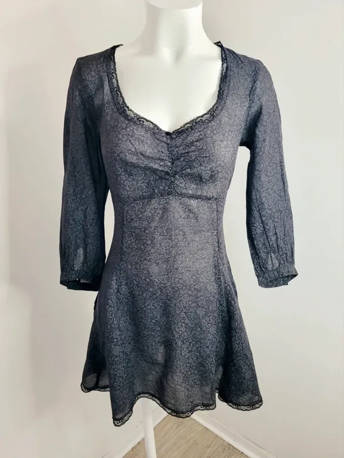 Belle robe Deca De Vous A Nous taille L (38/40)