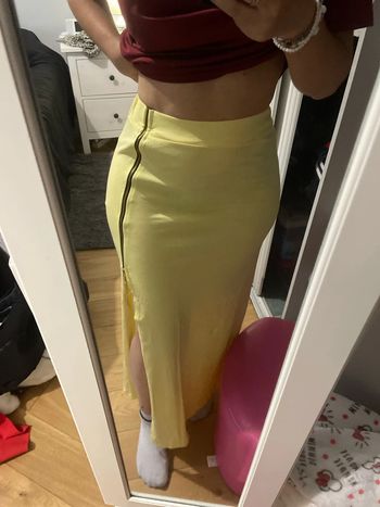 Jupe longue fendue jaune