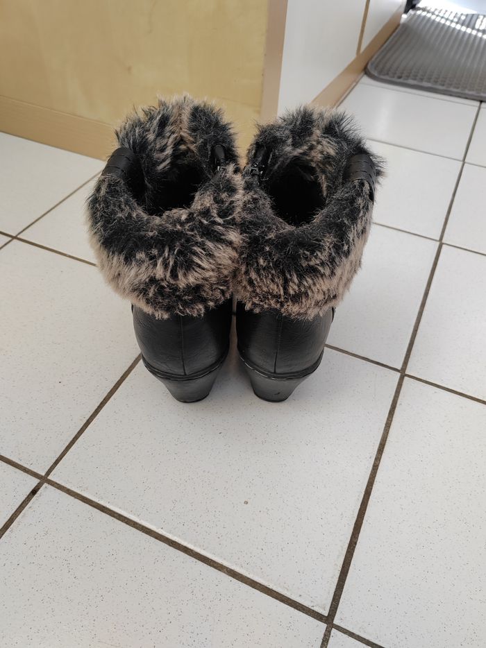 Bottines noires 40 - photo numéro 3