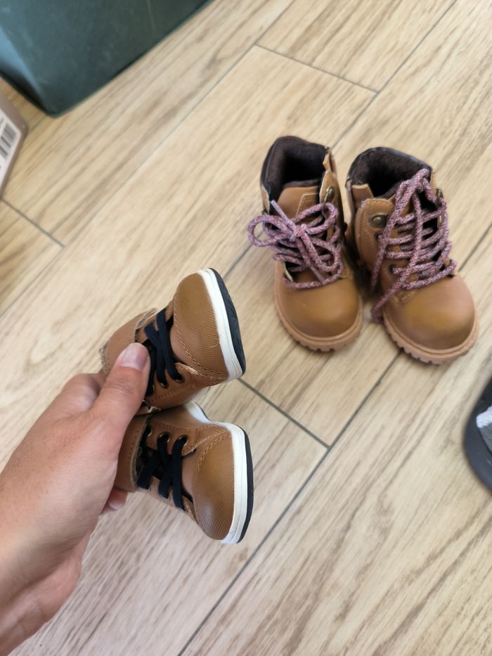 Lot chaussures garçon 19 - photo numéro 4
