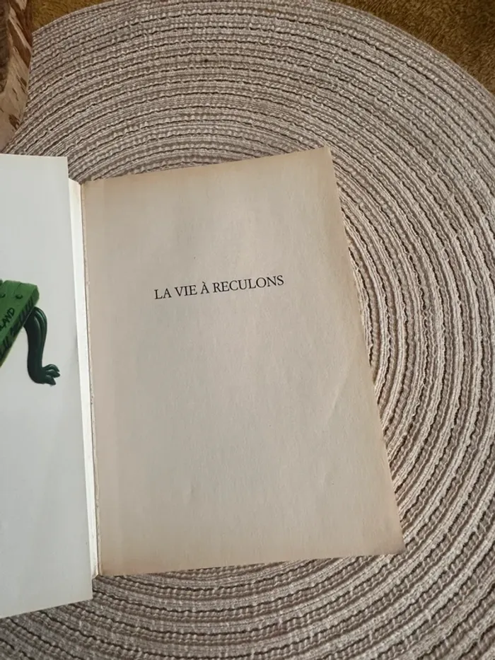 Livre La vie à reculons - photo numéro 9