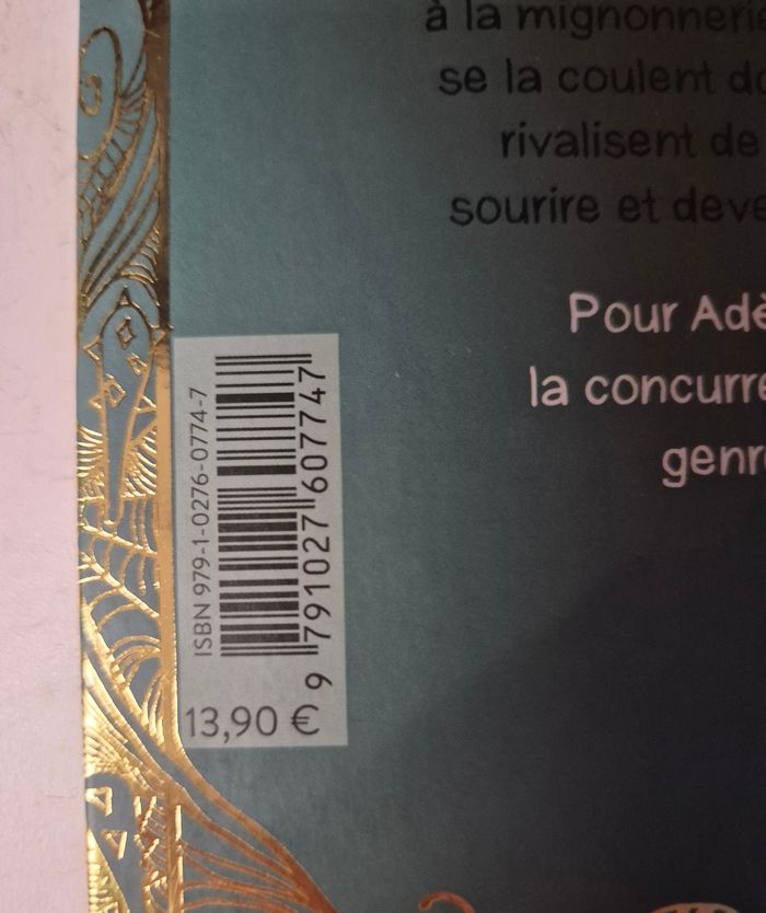 Livre mortelle adèle au pays des contes défaits - photo numéro 3