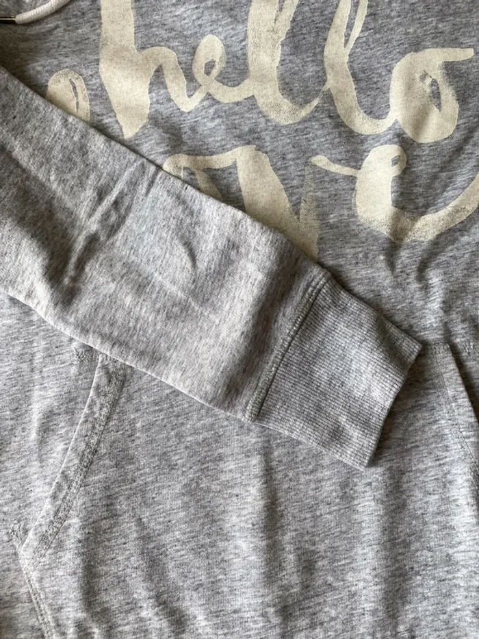 Sweat à capuche gris love - photo numéro 4