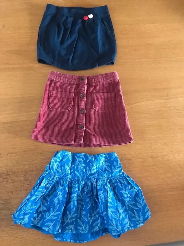 Lot 3 jupes 5 ans