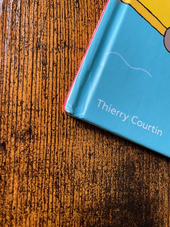 Livre tchoupi va a la piscine - photo numéro 4