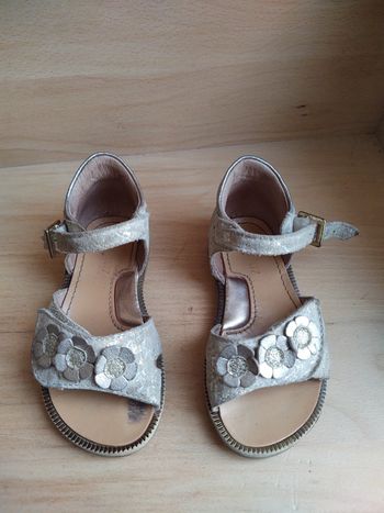 Sandalette dorée