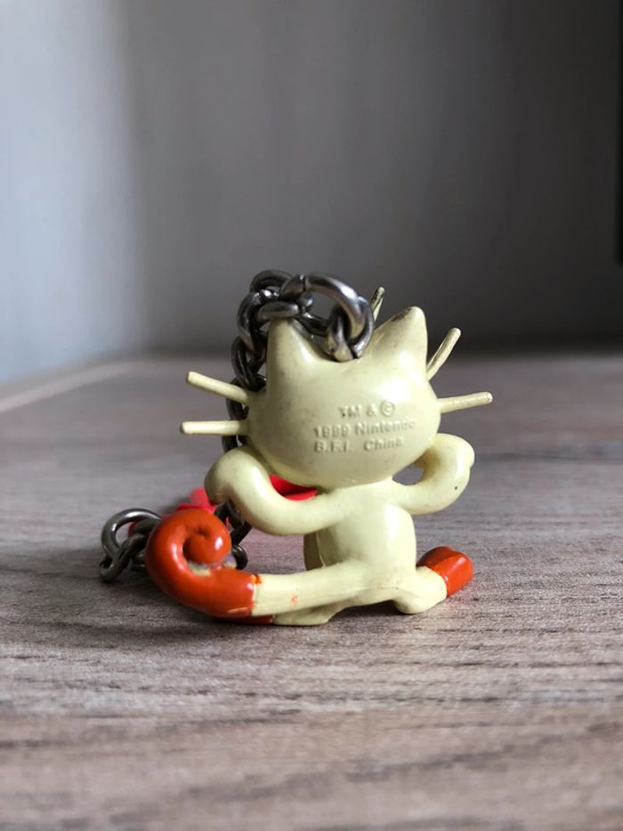 Porte clef Pokémon miaouss 1999 officiel nintzndy - photo numéro 2